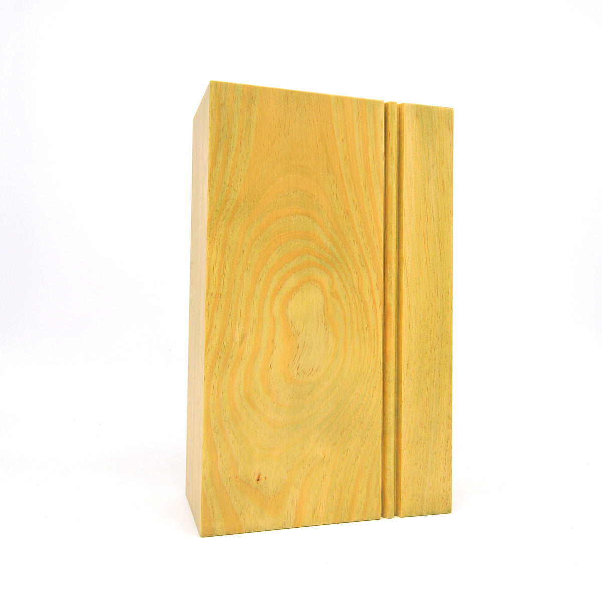 Beadboard Table Lamp in "Endive"