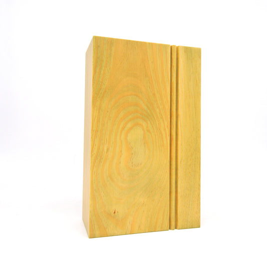Beadboard Table Lamp in "Endive"